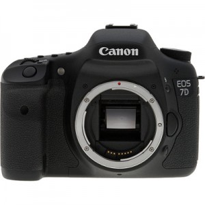 Máy ảnh số Canon EOS 7D